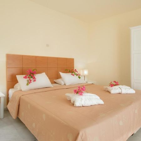 Mare Hotel Apartments アイオス・ニコラオス エクステリア 写真