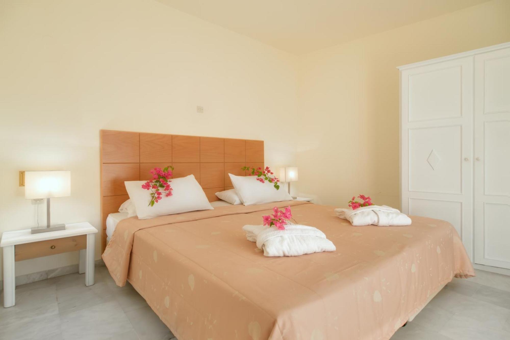Mare Hotel Apartments アイオス・ニコラオス エクステリア 写真